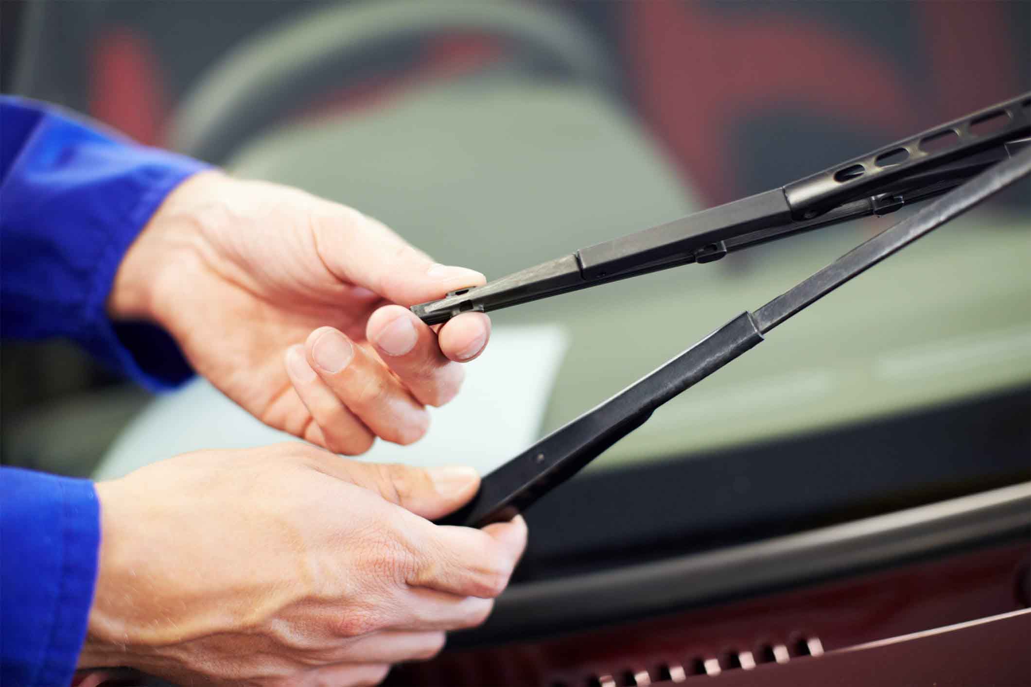 Do You Know How to Replace Your Car Wiper Blades at Home？