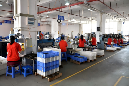 Why Professional Manifacturers Win Long Term Partnerships